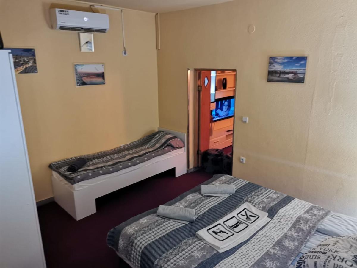 Apartman Nik-Rom Градишка Экстерьер фото
