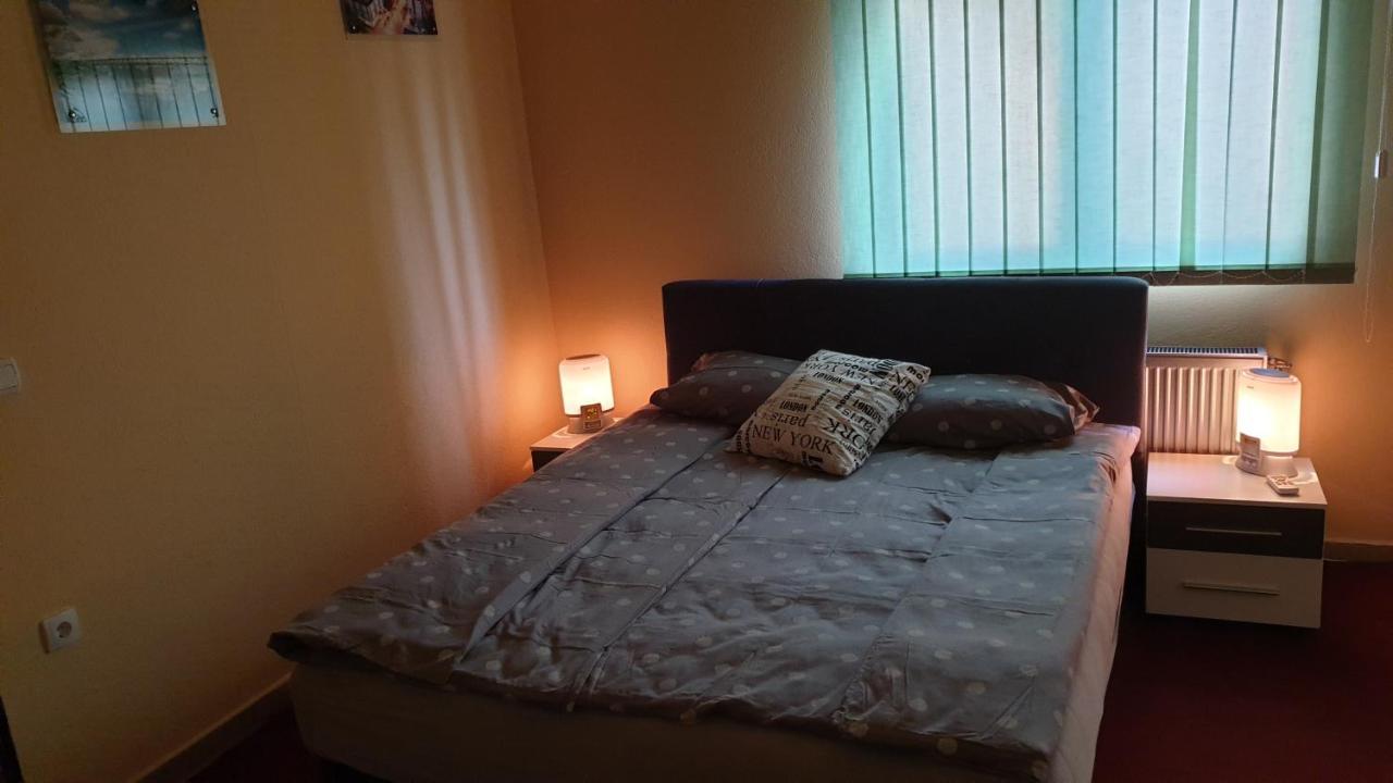 Apartman Nik-Rom Градишка Экстерьер фото